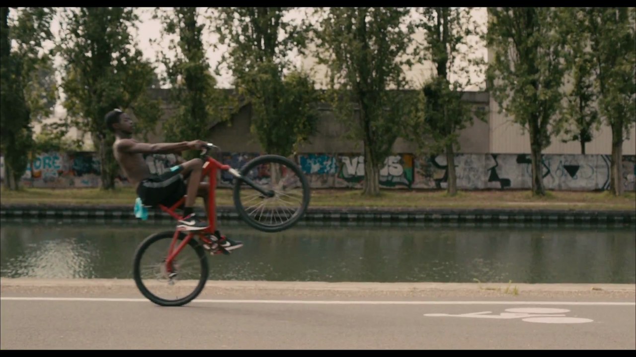 Bande-annonce : La Cité Rose - VF