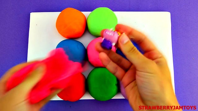 Frozen Play-Doh Shopkins Cars 2 Smurfs Hello Kitty Moshi Monsters Elsa Surprise Eggs StrawberryJamTo