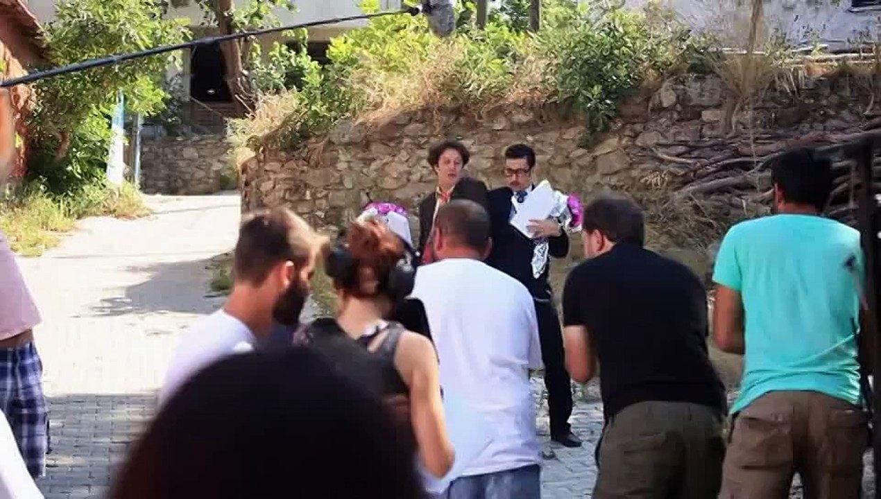 Yapışık Kardeşler \ Teaser