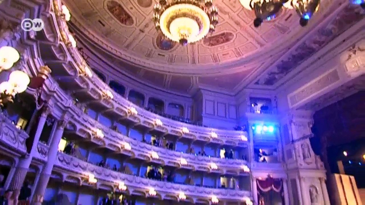 Die schönsten Bälle Europas | Euromaxx