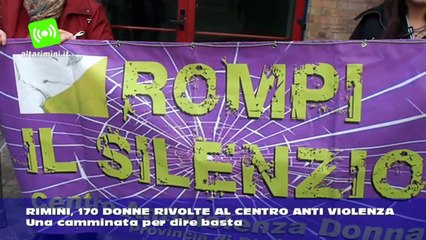 170 donne riminesi rivolte al centro antiviolenza, camminata per dire 'basta'