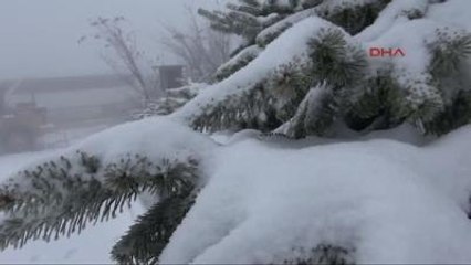 Kocaeli Kartepe'de Kar Kalınlığı 10 Santimi Aştı Ek