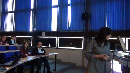 2 - The Role of Signaling Identity in the Adoption of Personal Technologies par Isabella Soscia - WUD2014 Use-Age