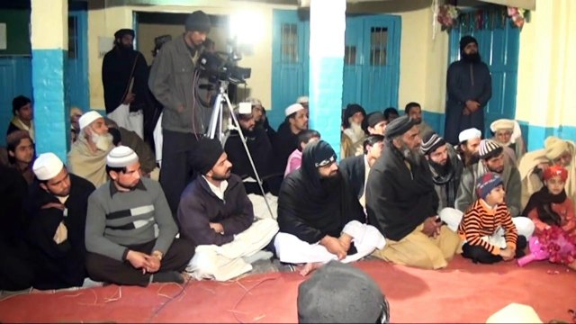 ALI KI MUHABBAT MOMAN KI AALAMAT HAI (MEHFIL E MILAD BASILSILA AAQIQA SAHIBZADI SAHIBA 18 JANUARY 2014.) PART 03 OF 10