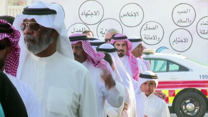 البحرينيون يقترعون في ظل مقاطعة المعارضة الشيعية