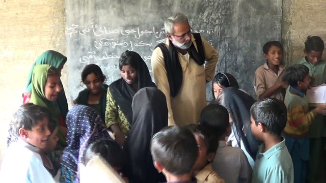 Government Primary School Memon Muhallah Nasarpur - Sain Zubair Daudpoto (Nasarpur Talk Show)