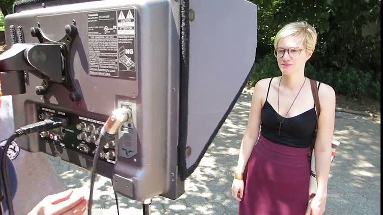 Ultraviyole ışık altında cildiniz nasıl görünüyor? Çok şaşıracaksınız..