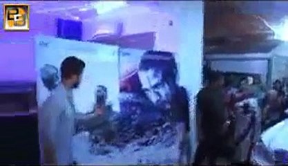 New Hot Haider Movie Review  Shahid Kapoor & Tabu steal the show! BY New hot videos x1