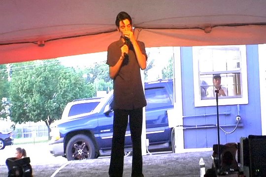 Alex Swindle sings 'You'll Never Walk Alone' Elvis Week 2013 video