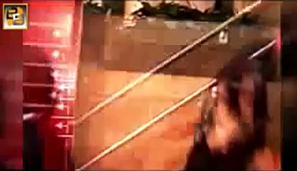 New Hot Salman Khan's sister Arpita Khan SLIPS & FALLS DOWN BY New hot videos x1