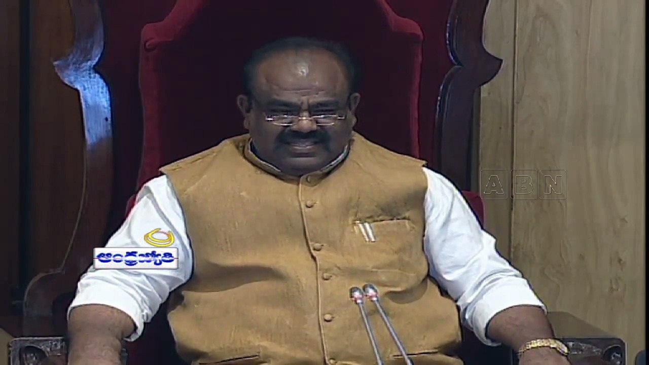 Akbaruddin Owaisi makes fun of NTRs death in Telangana Assembly (21-11-2014)