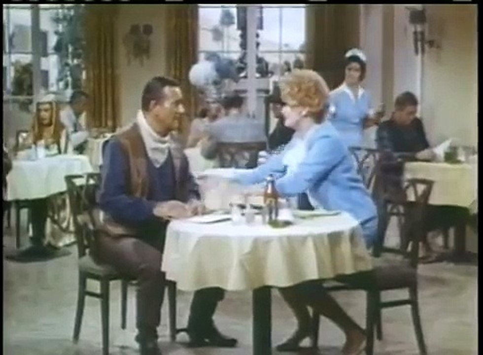 The Lucy Show - Lucy and John Wayne