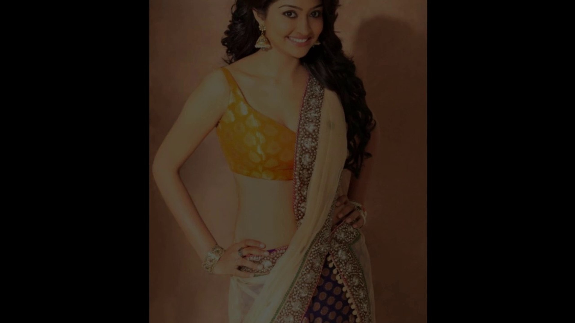Neelima Rani Sex Video - Tamil serial actress neelima raani hot navel show in photoshoot ...