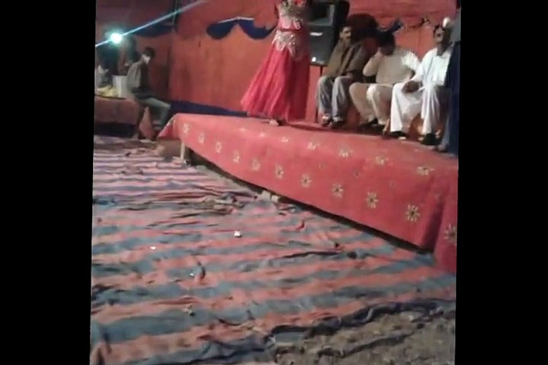 kuri walaiti nachy(mujra dance)