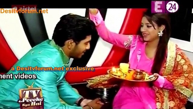 Pratyusha-Kunwar Set Par Hain Ek Dusre Ke Beshad Kareeb ! – Hum Hain Na