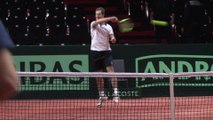 Coupe Davis 2014 - Richard Gasquet à l'entraînement avant de jouer Roger Federer