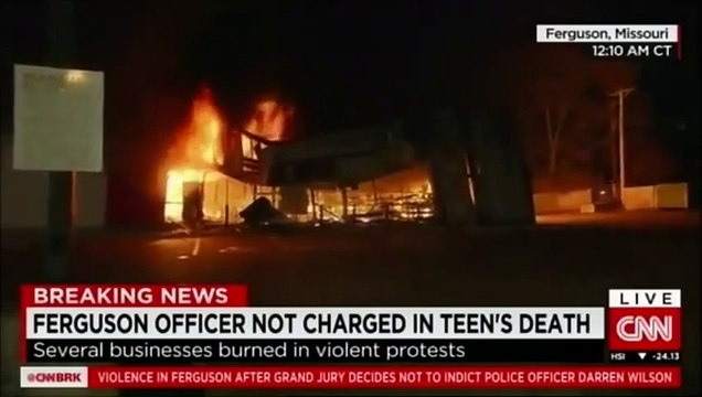 Émeutes de Ferguson : Une reporter de CNN se prend une pierre en pleine tête en direct