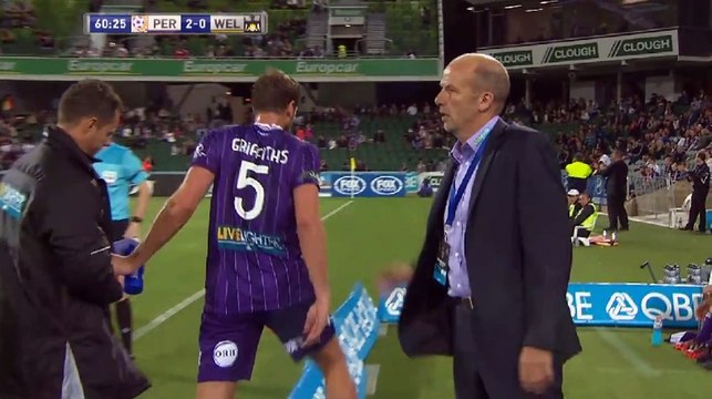 Jogador é expulso apenas com 17 segundos em campo