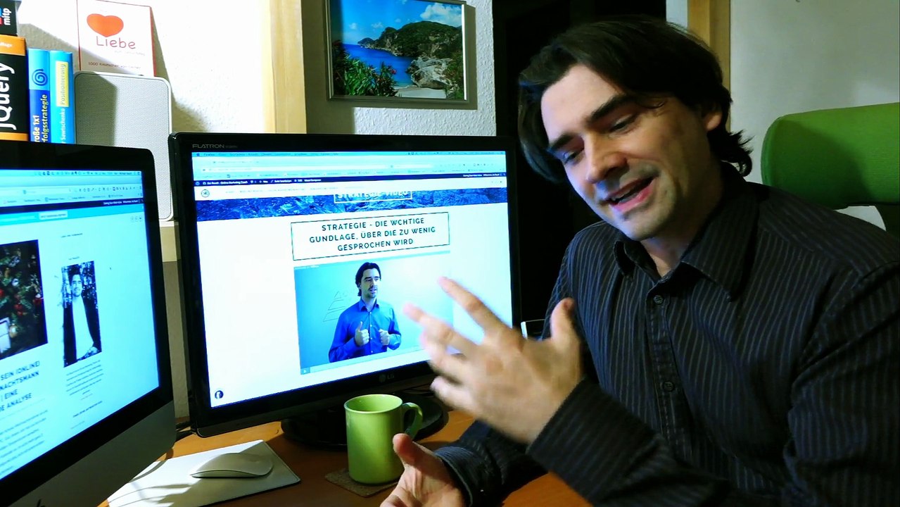 Marketing - Held - Weihnachtsmann - EKS