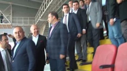 Çavuşoğlu, Antalyaspor-Denizlispor Maçını İzledi