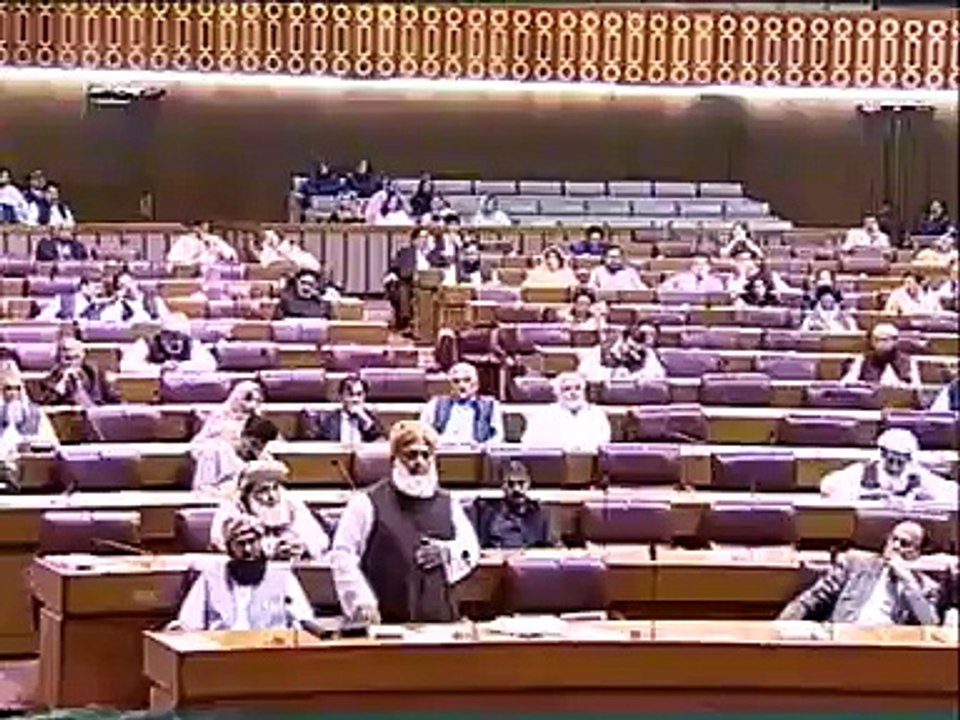 juifpakistan..PPP k dour mein Maulana ka Parliment mein bayan..