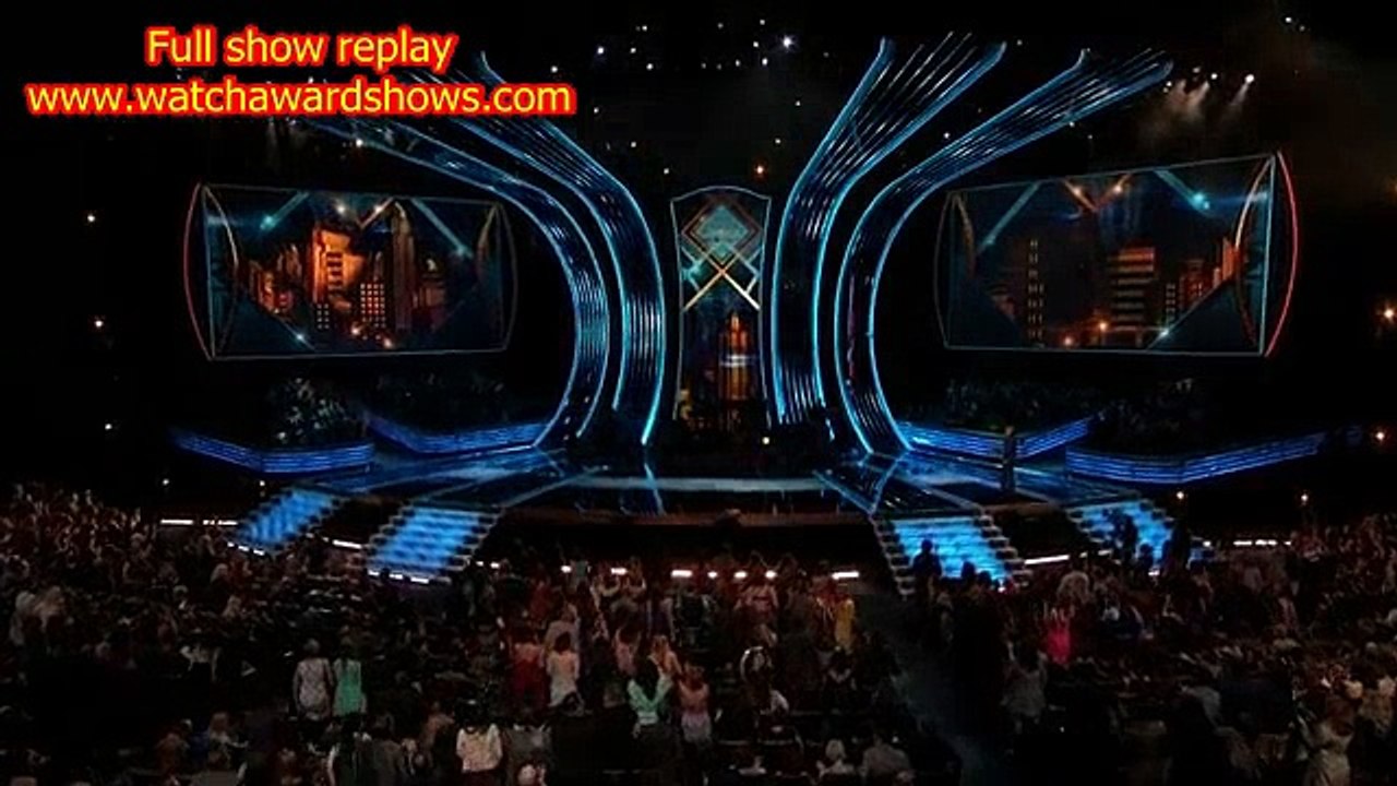 Pitbull Fireball performance AMAs 2014