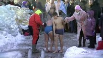 Crazy Russians swimming at -21 degrees