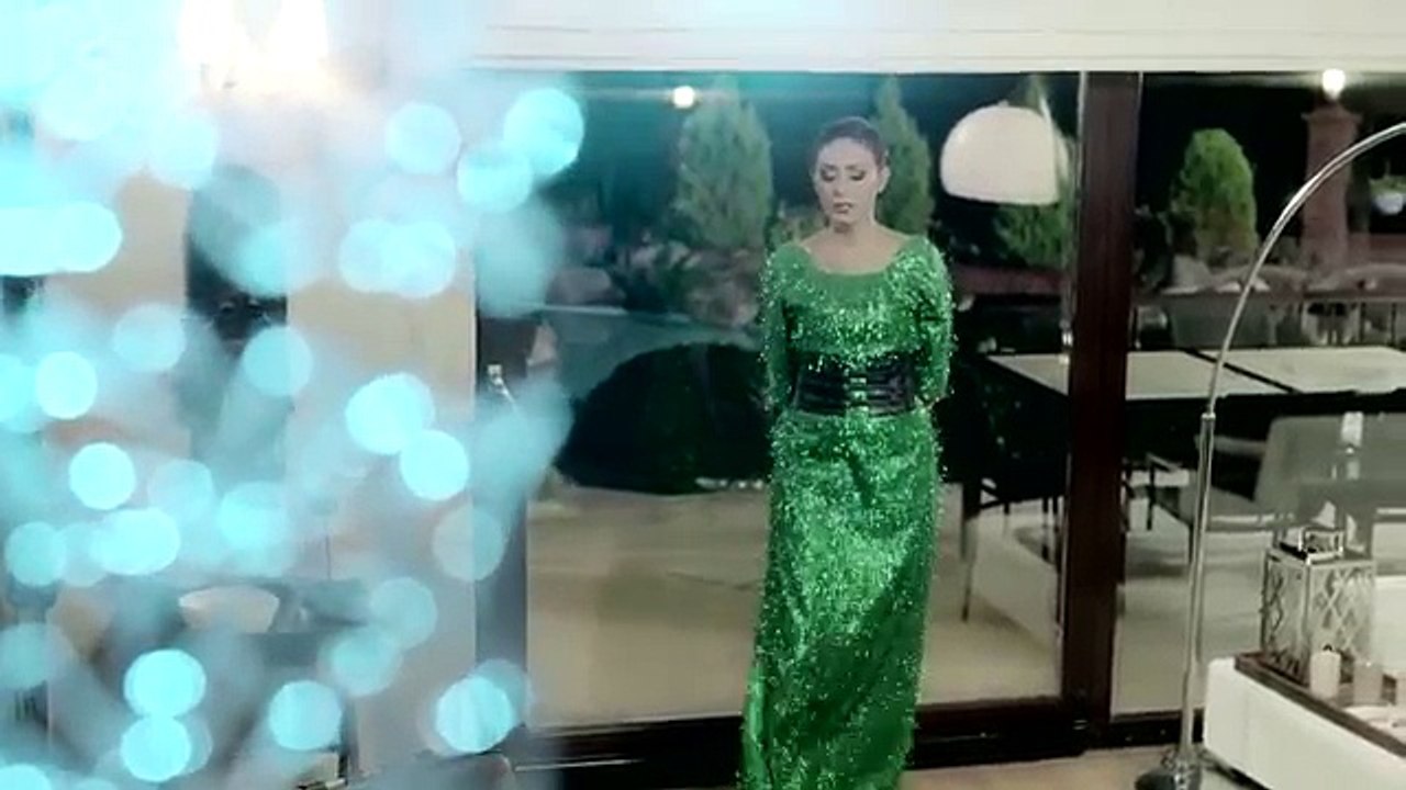 Yıldız Tilbe - Severim Ama Güvenemem (klip)