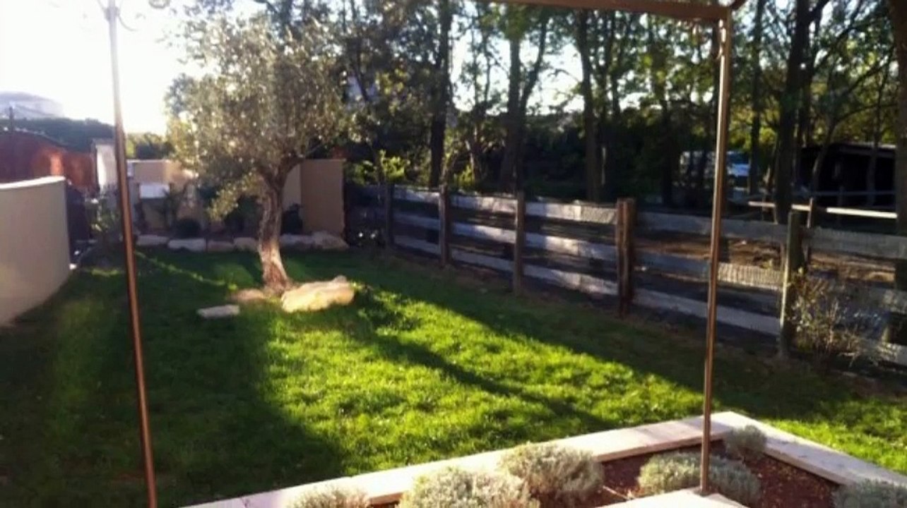 A louer - Maison/villa - St Etienne Du Gres (13103) - 4 pièces - 90m²