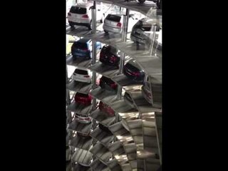 Uma visita às torres de carros 0km da Autostadt