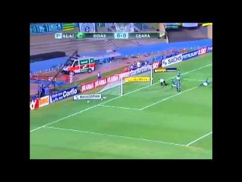 Misael perde a 'bola do jogo' contra o Goiás