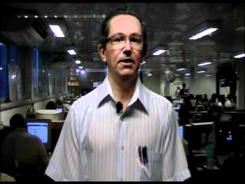 Vasco Arruda convite internautas para lerem o artigo de domingo na Editoria de Opinião