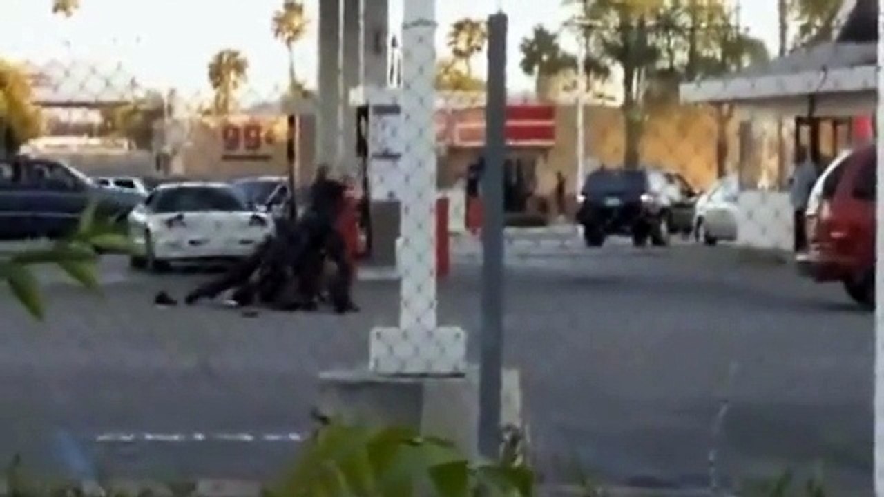 Femme flic vs voyou ! a voir