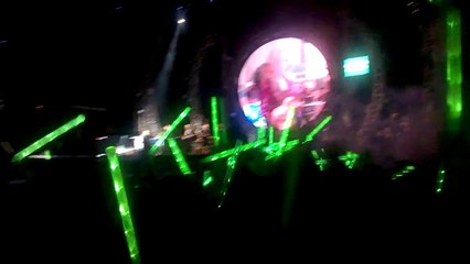 Nắm Lấy Tay Nhau + Niềm Tin Chiến Thắng - Mỹ Tâm Live Concert Tour Heartbeat Hà Nội [2311014]