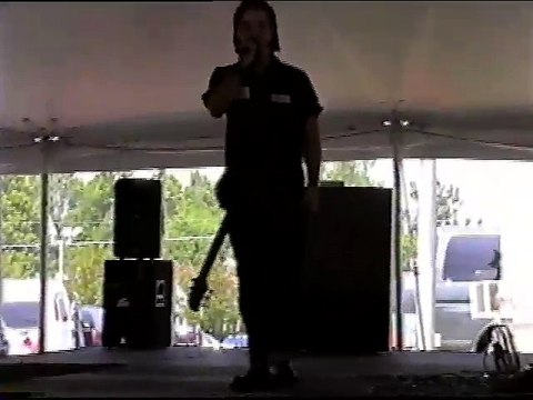 Ted Torres sings 'All Shook Up' Elvis Week 2005 video