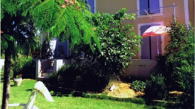 A vendre - Maison/villa - St Etienne Du Gres (13103) - 3 pièces - 63m²