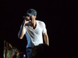 Enrique Iglesias - Enamorado Por Primera Vez Karaoke