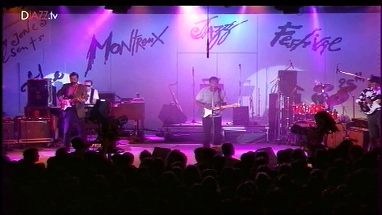 Robert Cray - Right Next Door (Because Of Me)