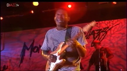 Robert Cray - Walk Around Time