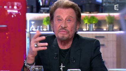 Johnny Hallyday, sa rencontre manquée avec Elvis Presley - C à vous - 21/11/2014