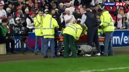 Thủ môn bất đắc dĩ phá cú 11m hay nhất trong lịch sử bóng đá