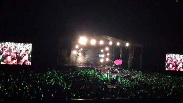 Thả Bóng Và Cầu Nguyện (Padorama) - Mỹ Tâm Live Concert Tour Heartbeat Hà Nội [2311014]