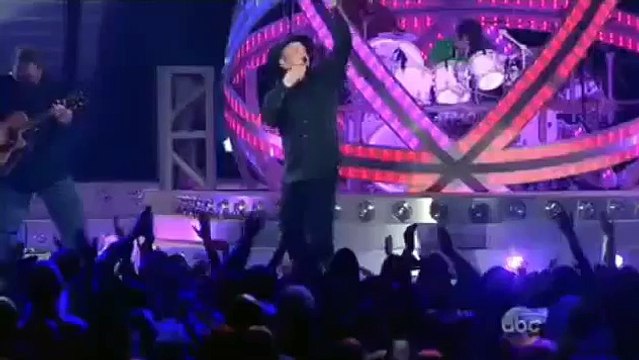 American Music Awards 2014 | Garth Brooks Performance People Loving People