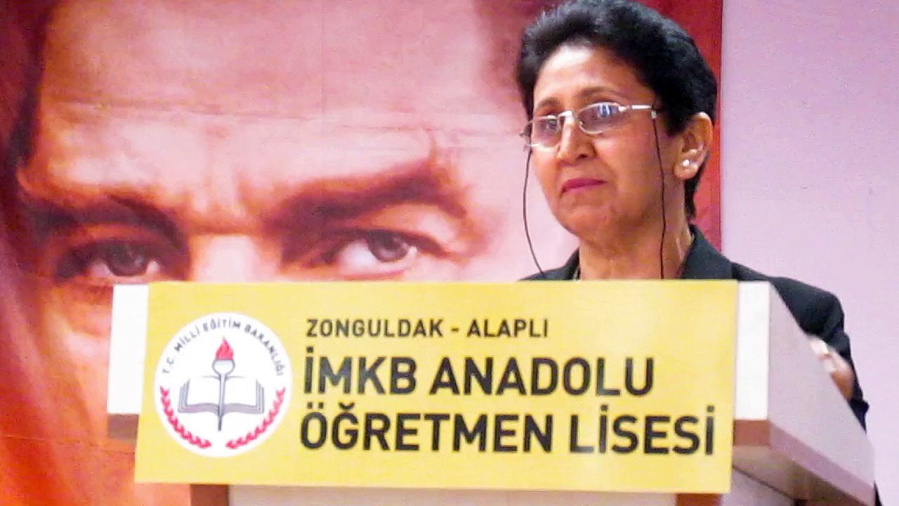 EMEKLİ ÖĞRETMEN HATİCE KOZAN'IN KONUŞMASI