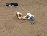 The mens fights with bulls