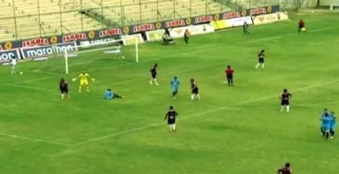 Hakemden Çıldırtan Penaltı Kararı