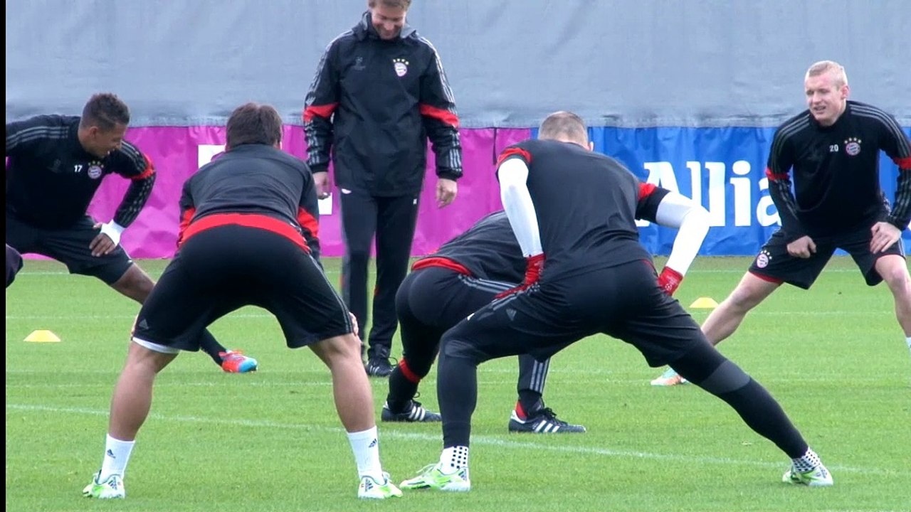 Spießrutenlauf! Ribery bekommt Haue