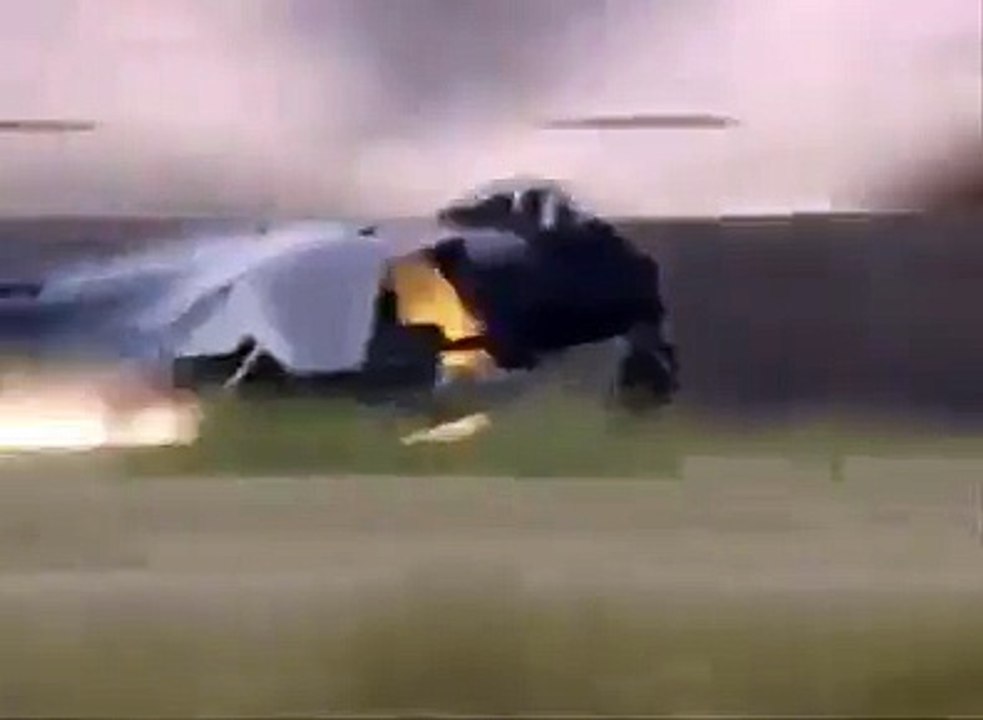 plane crash landing and seat ejection by pilot amazing..........