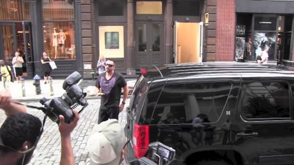 Heidi Klum shopping in NYC with boyfriend