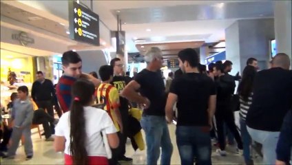 Αναμονή Κόσμου για άφιξη Μπαρτσελόνα 5